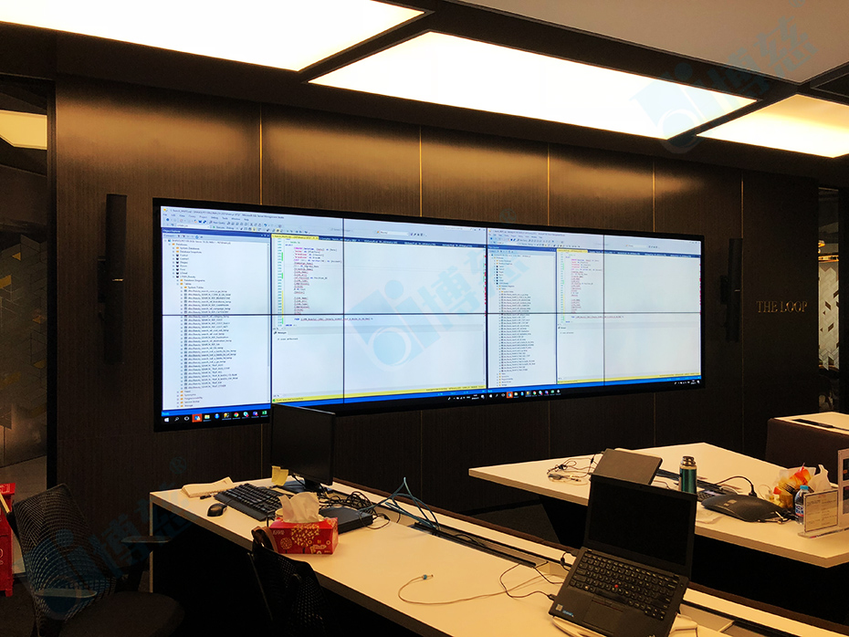 博慈55寸液晶拼接屏打造上海THE LOOP集团大数据音频监控系统平台